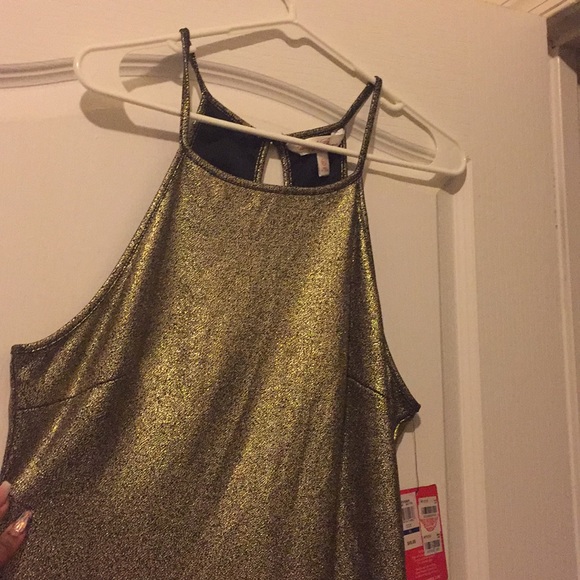 Dresses & Skirts - Bodycon shimmered gold dress